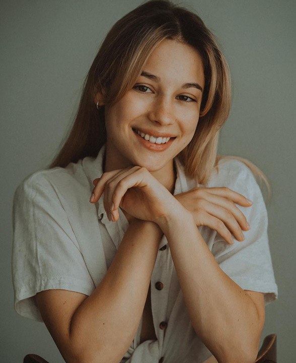 Яркая красота